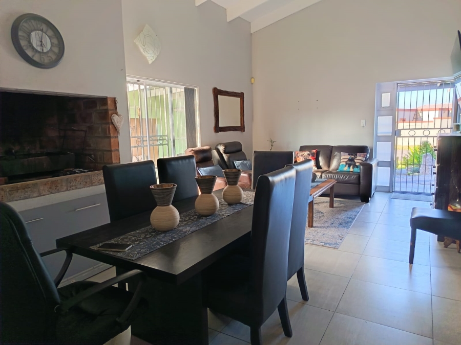 2 Bedroom Property for Sale in Vredenburg Western Cape